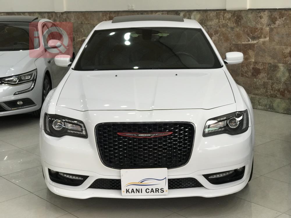 كرايسلر 300